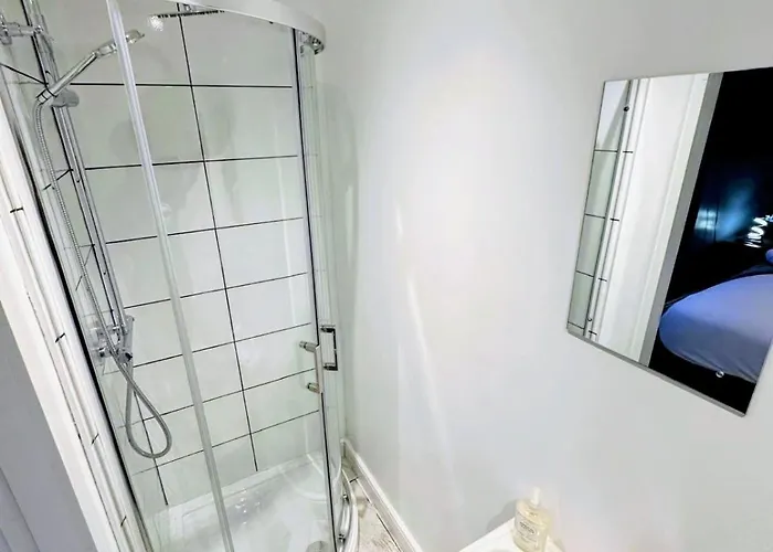 Thornton Road - 3 * Bradford (West Yorkshire)