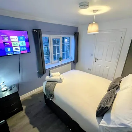 Homestay Thornton Road - 3