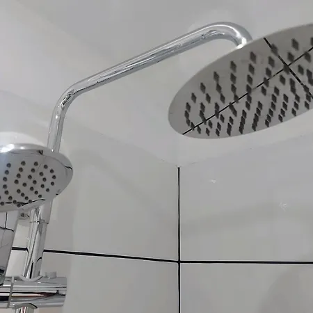 Δωμάτια σε οικογενειακή κατοικία Thornton Road - 3 Μπράντφορντ